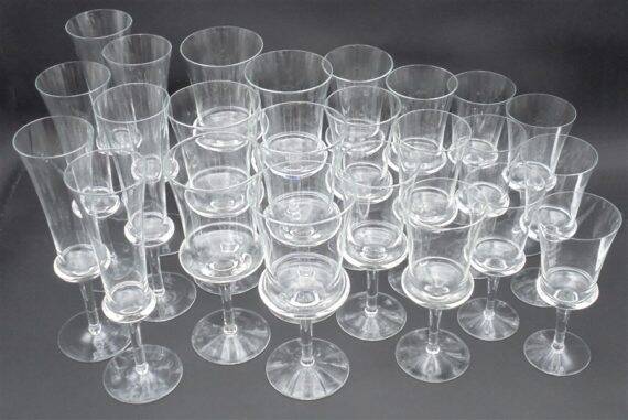 Set of 24 stemmed glasses