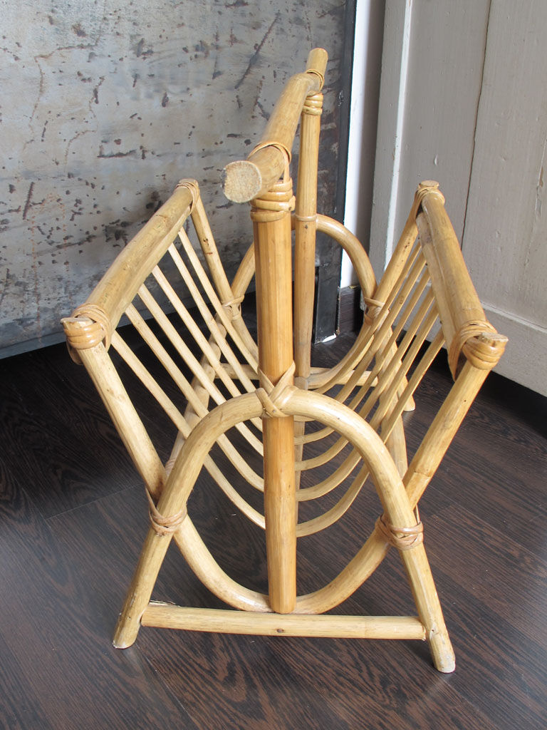 Magazine rack "rattan"