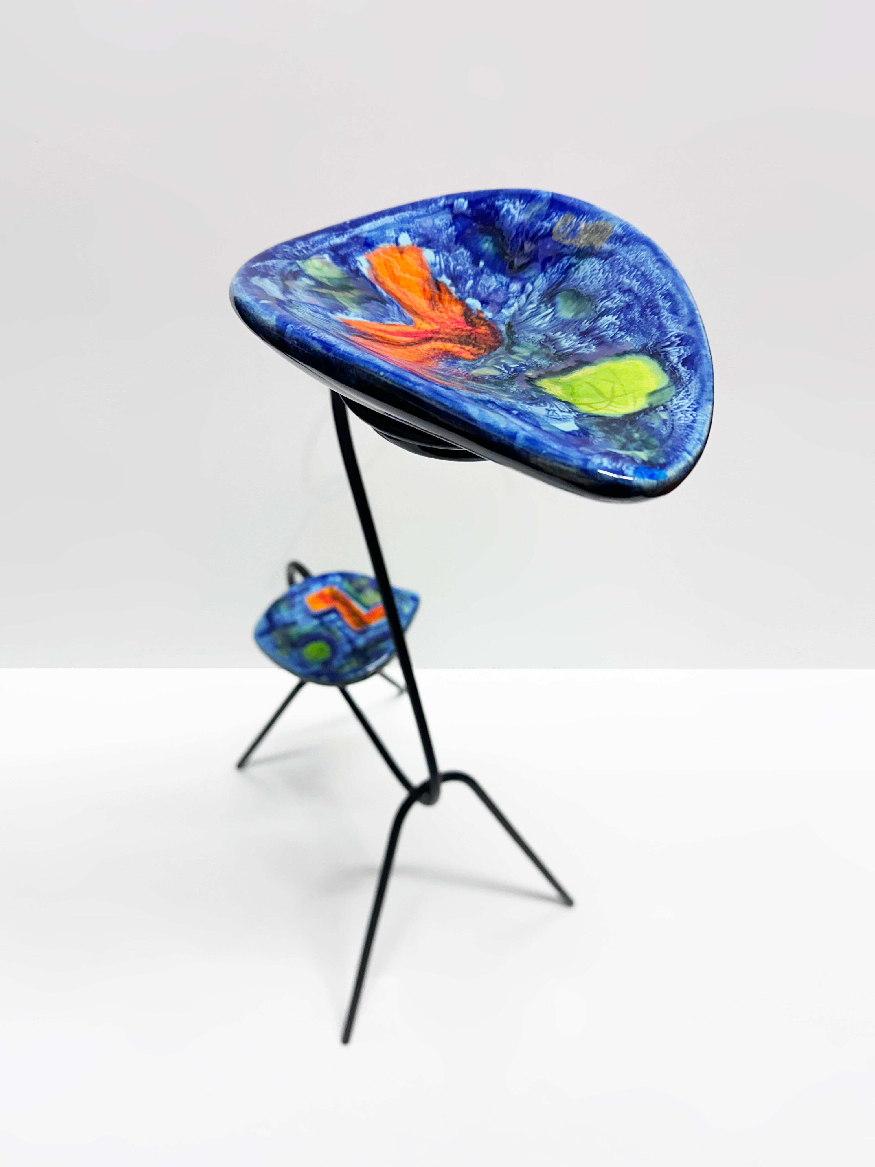 Animal-shaped pocket table in wrought iron and ceramic. France, 1960s.