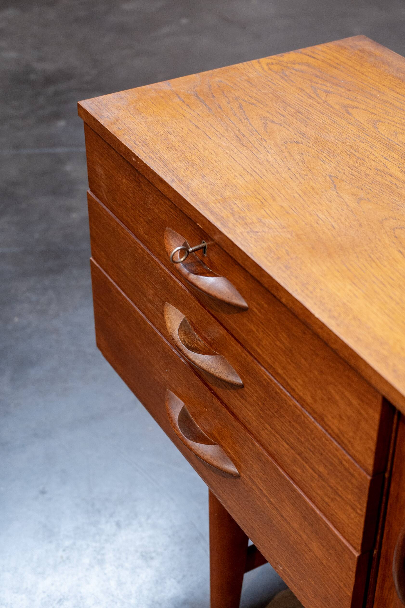 AVALON sideboard