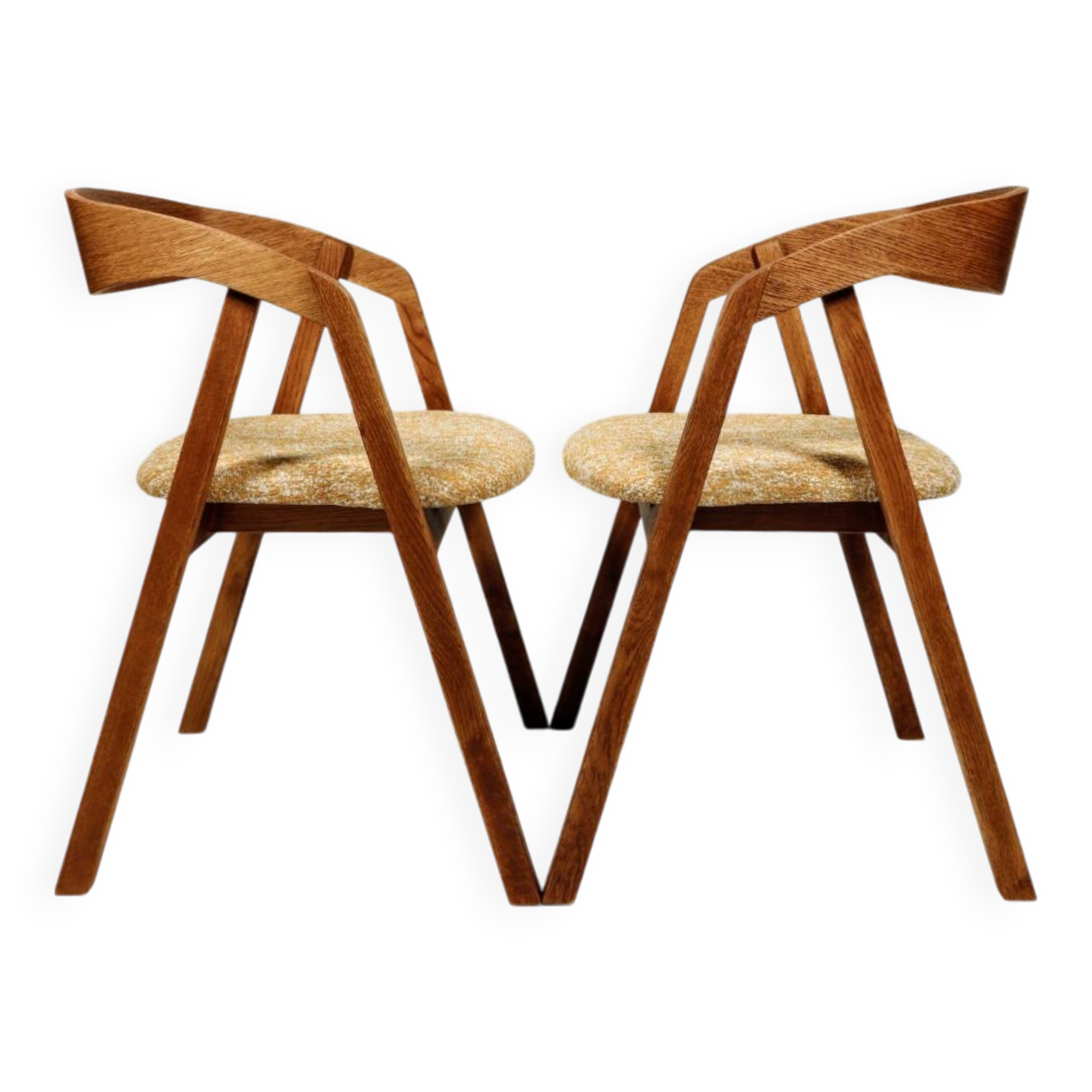 Oak wood Dining Chairs Yellow Vintage Upholstery, personalize option, HoReCa spaces