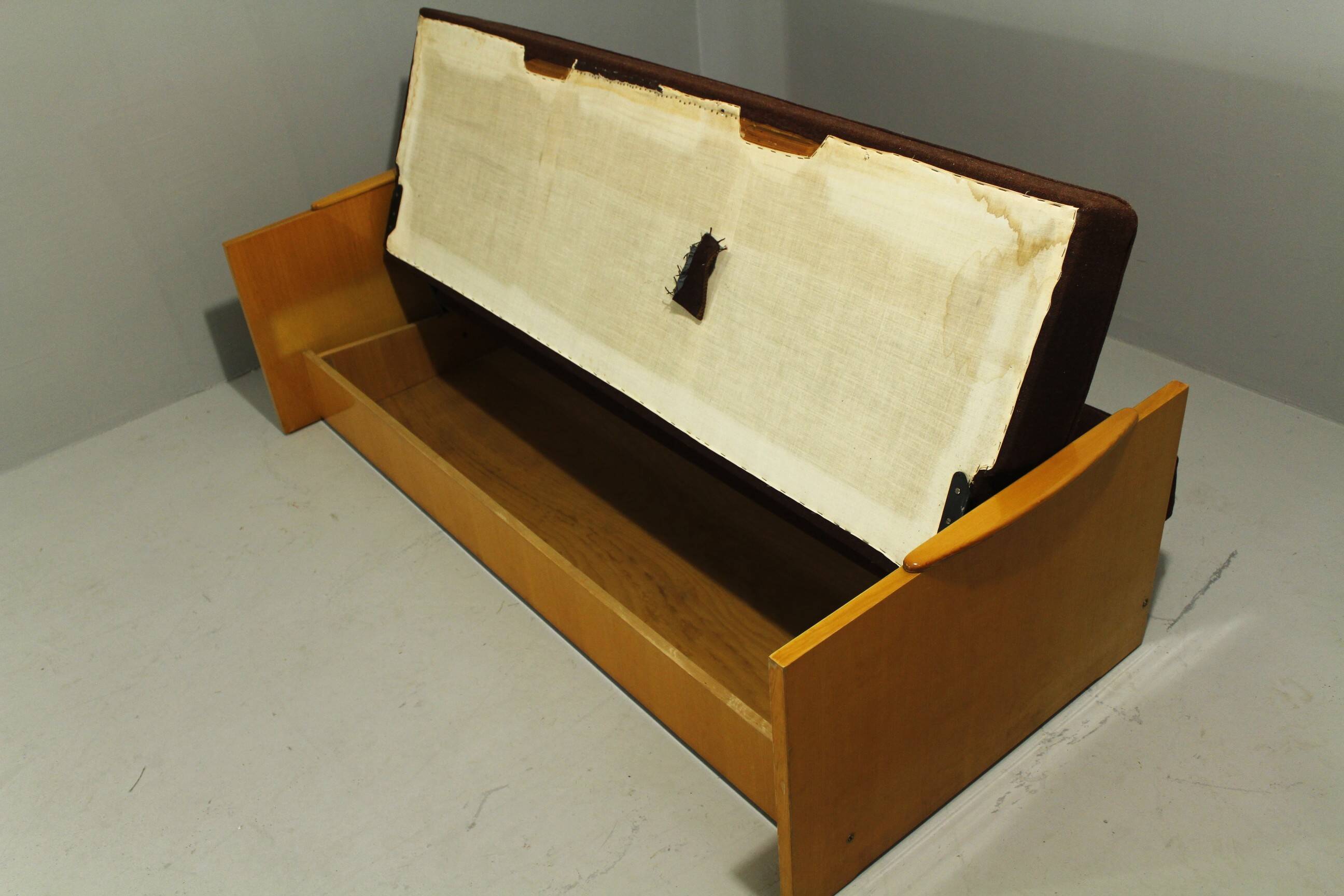 Vintage Sofa Bari, 1970s, Poland