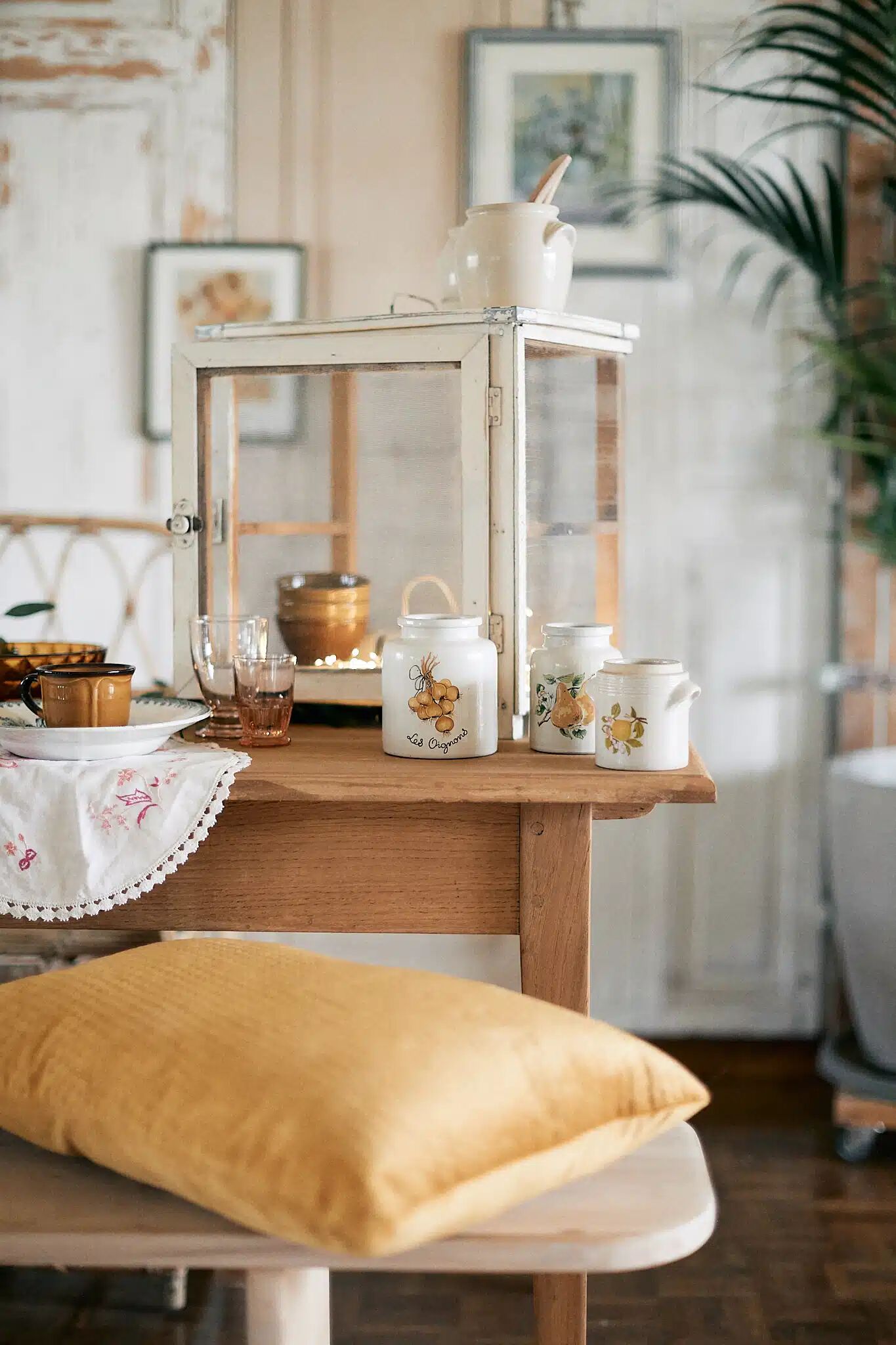 Wooden table "Rose"