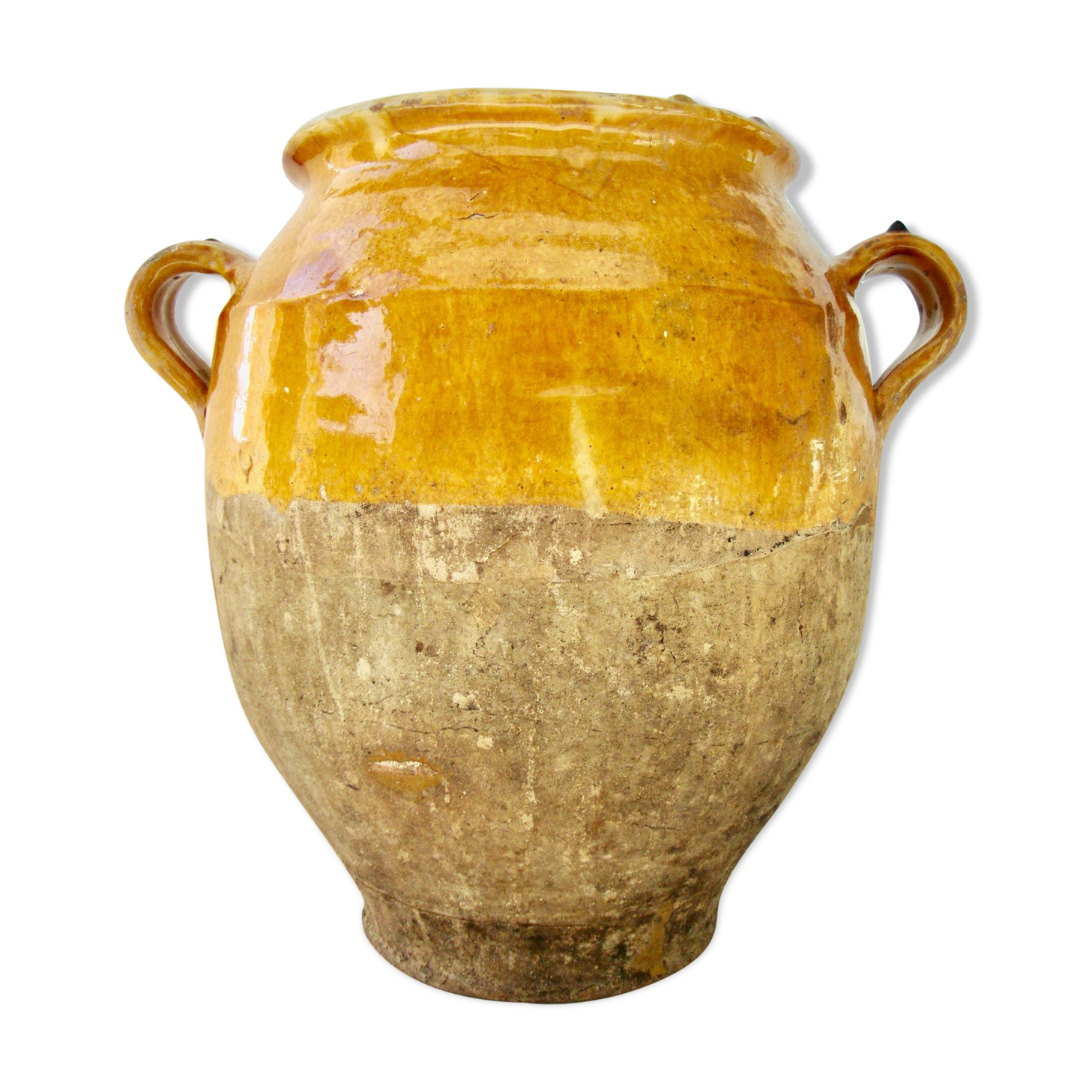 Ancient pot or Provencal jar