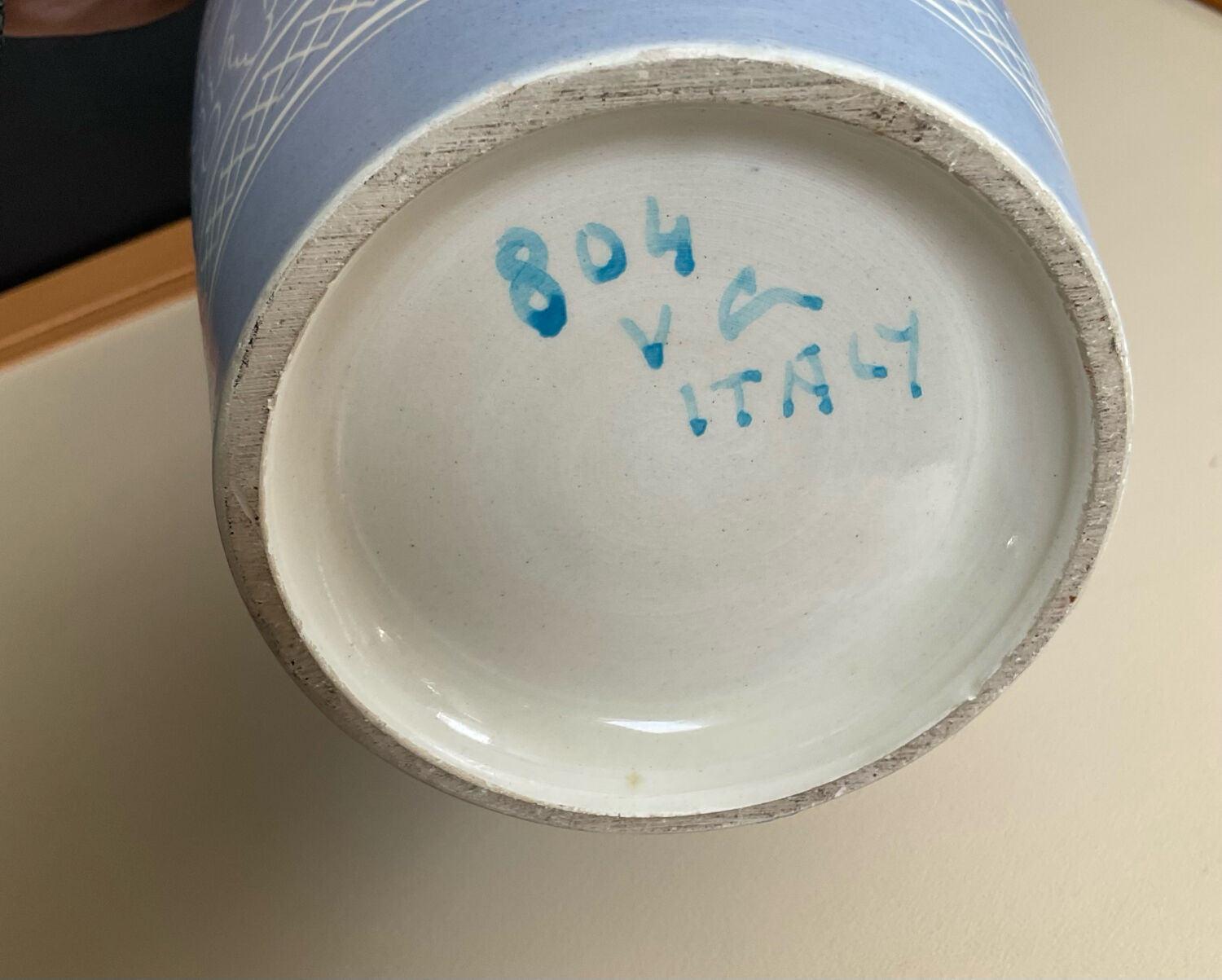 Italian vase by V. Cardaresi from the 1970s.