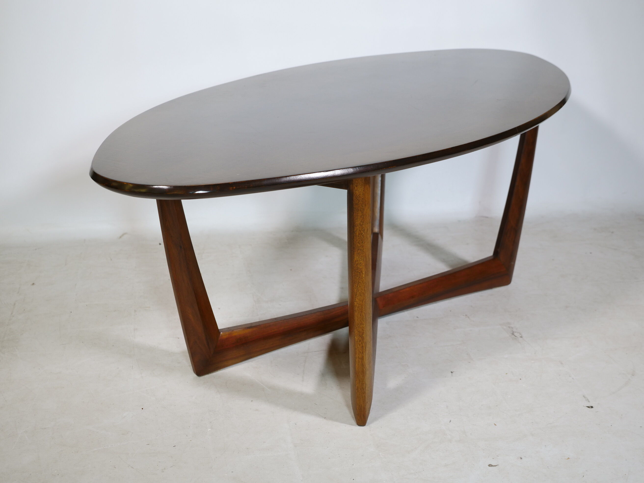 Mid-Century Oval Coffee Table for Kondor Möbel, 1960s