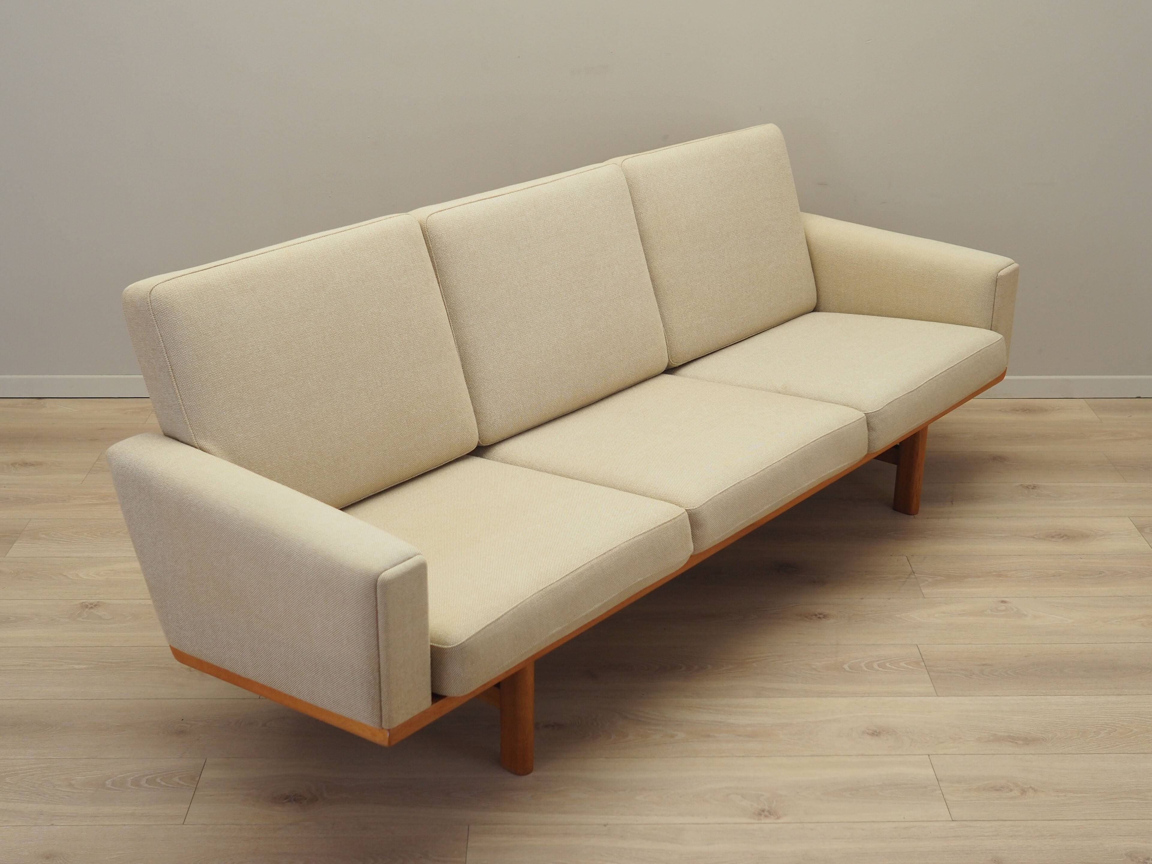 Oak sofa, Danish design, 1960s, designer: Hans J. Wegner