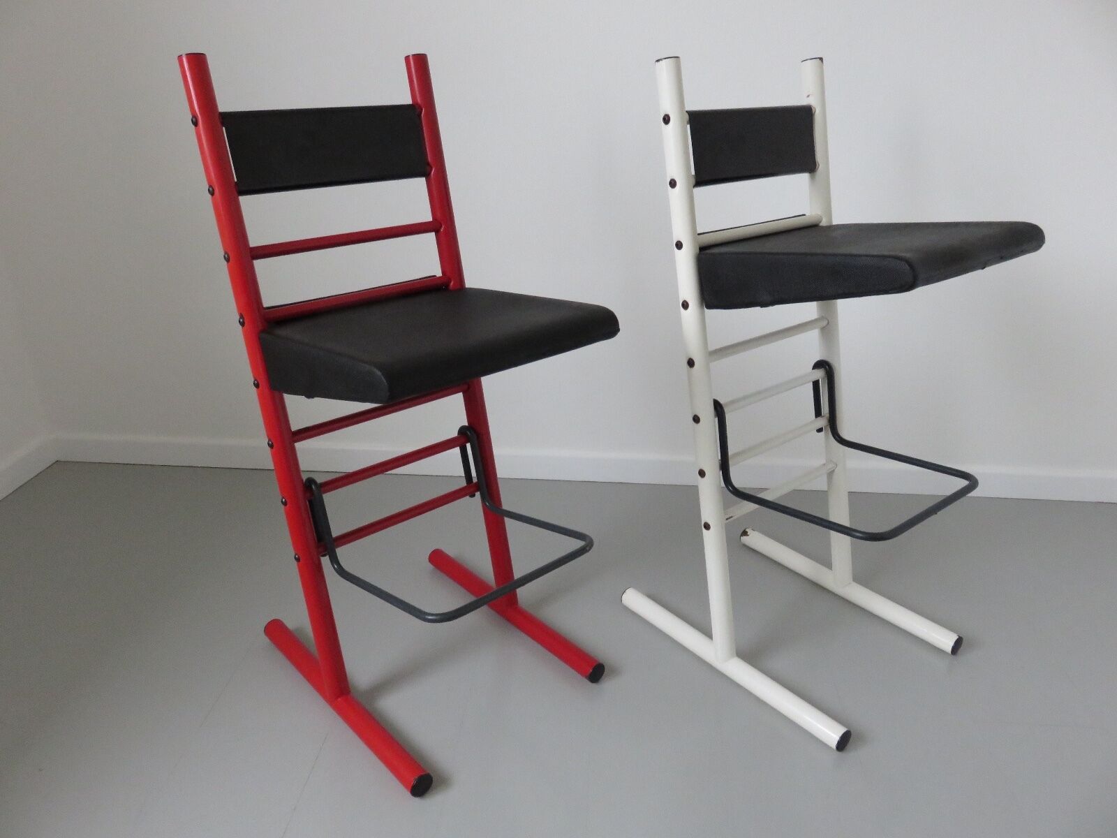 Pair of modular stools " Errebi " Italy 80s era Memphis