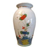 Floral vase from Faenza signed I.Carlini
