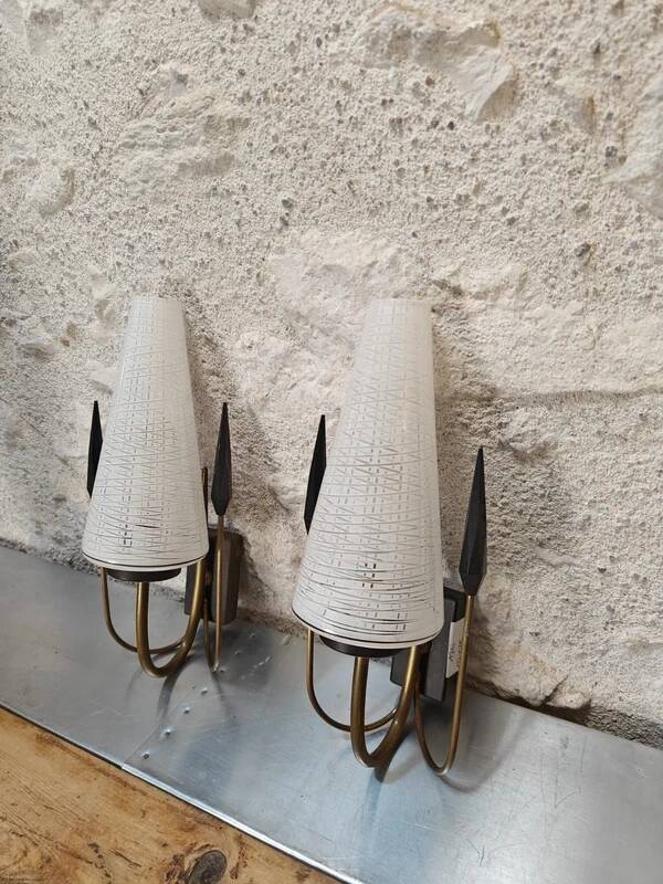 Set of two vintage wall lights.