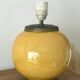 Pied de lampe ancienne en céramique et laiton