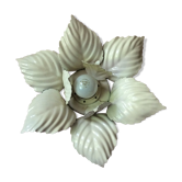Apply vintage flower