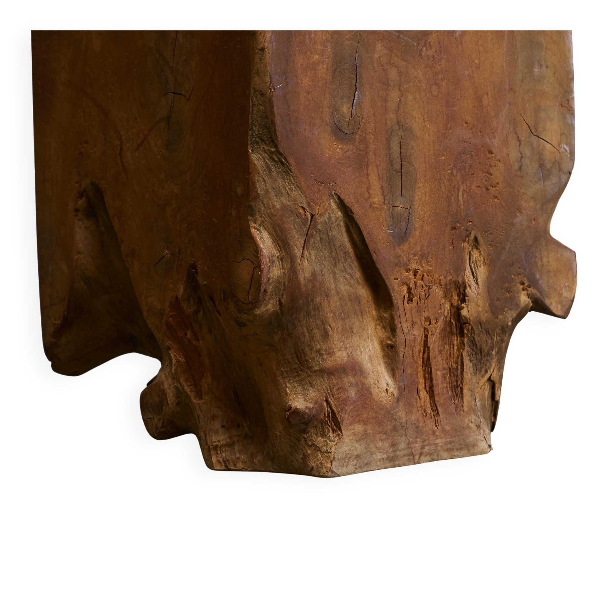Table d'appoint sculpturale en bois d'orme massif 1970s