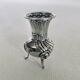 Vase tripode soliflore en argent