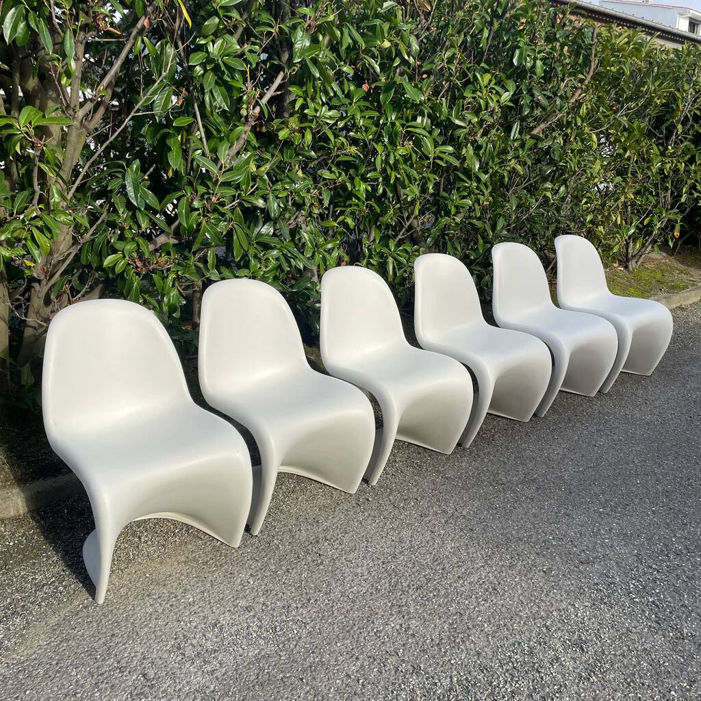 Set of 6 Verner Panton chairs, Vitra edition.