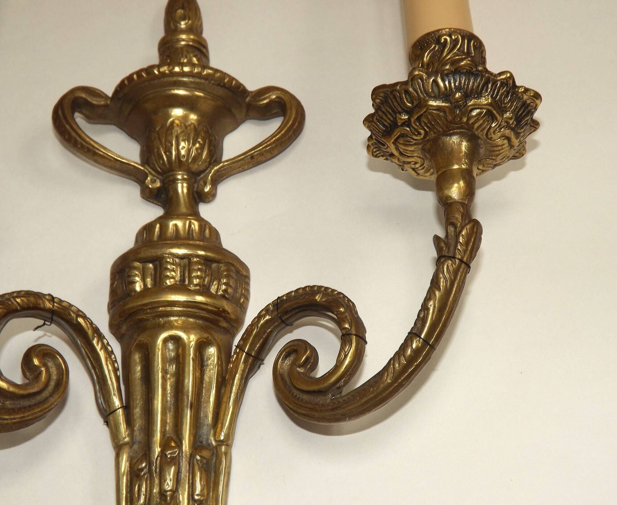 Large Vintage French Empire Style Bronze Double Wall Light With Urn Detail 4887