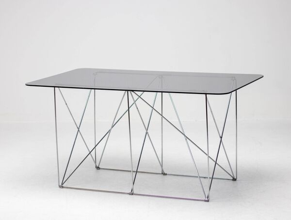 Table de salle à manger pliante en verre fumé Max Sauze - Un chef-d'œuvre de design minimaliste