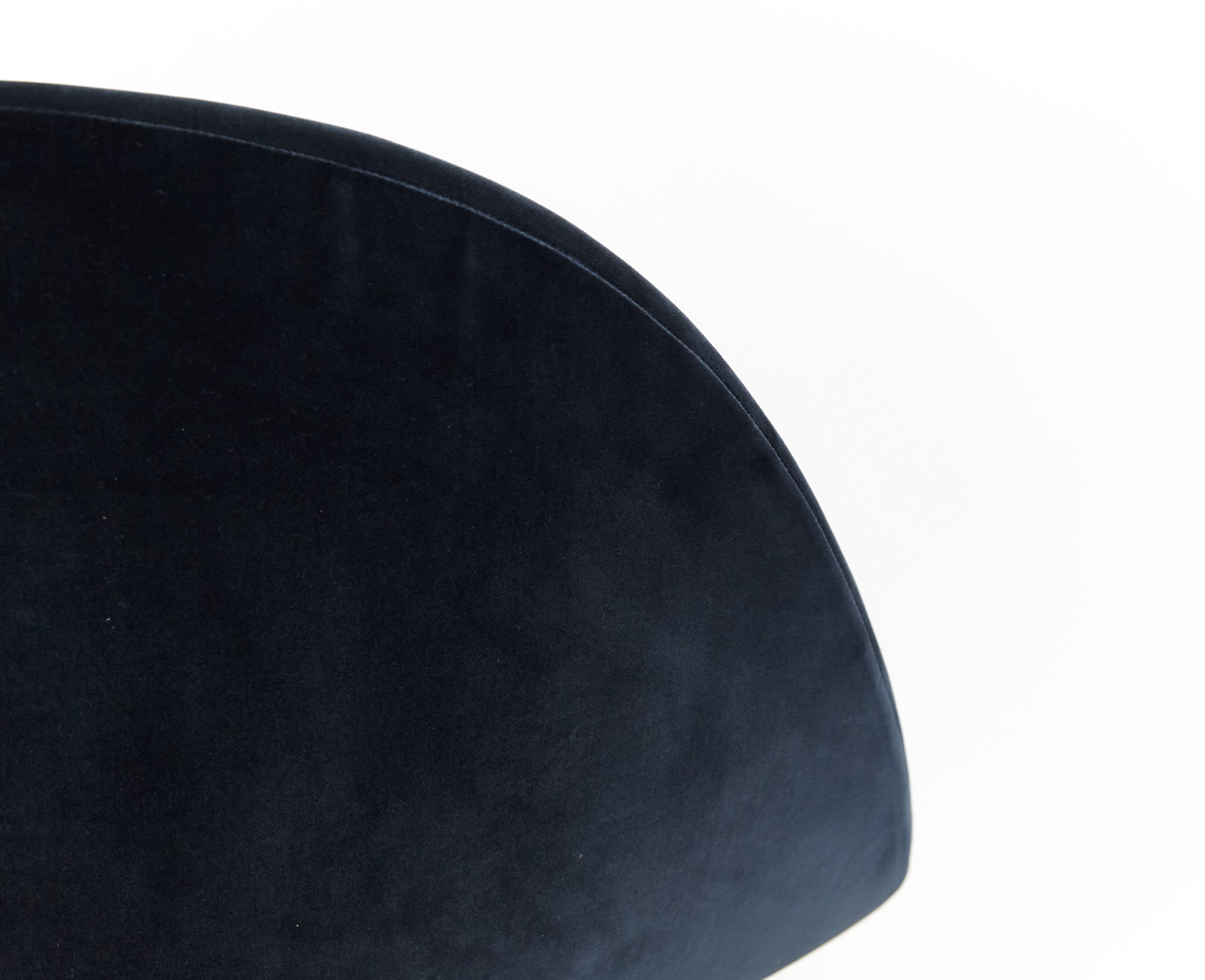 Eero Saarinen Womb Chair for Knoll International