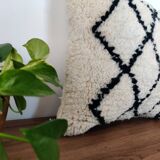 Coussin berbère losanges noirs