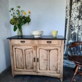 Buffet parisien en sapin