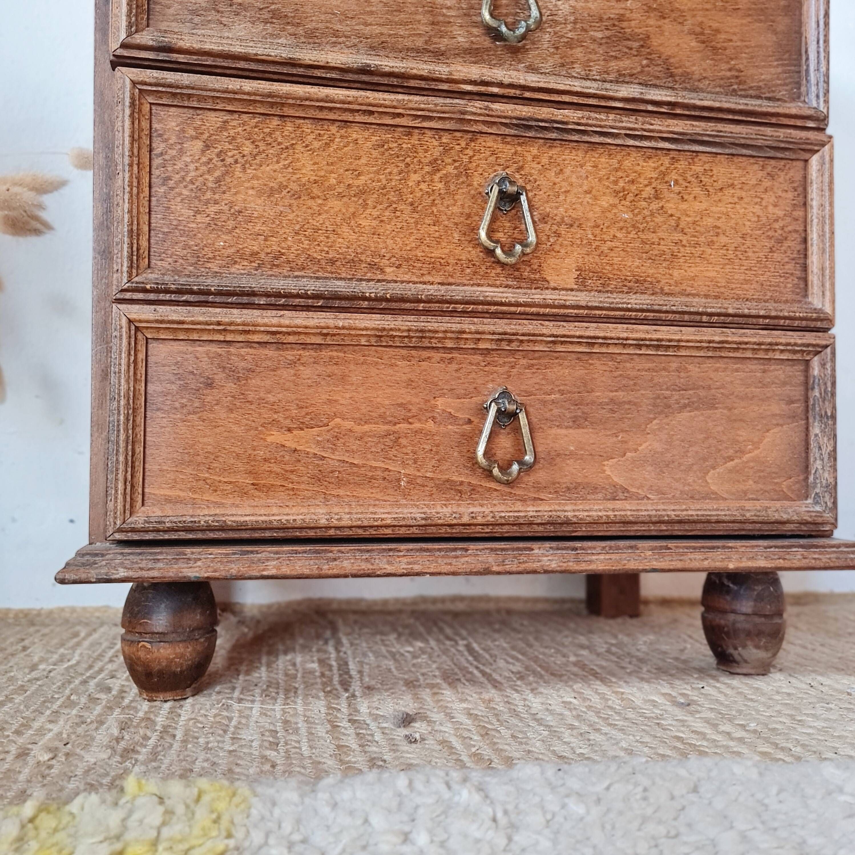 Small vintage wooden piece of furniture with 3 drawers - small chest of drawers.