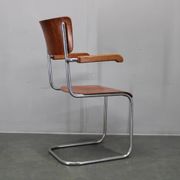 Bauhaus cantilever armchair in chrome tubular steel and beech, 1930s