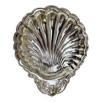 Silver shell dish