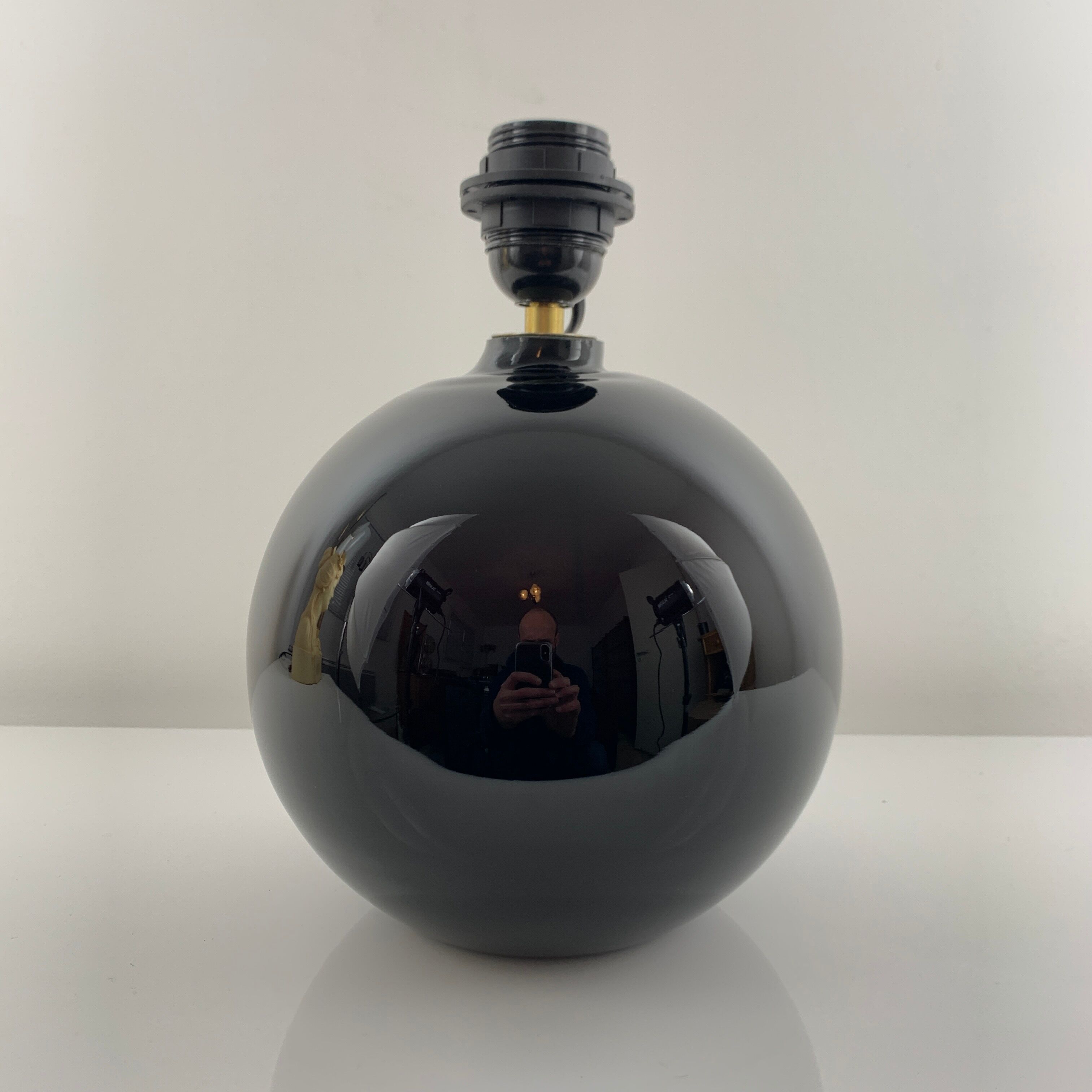 Black opaline ball lamp foot