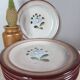 Assiettes plates grès beige fleur bleu/gris de MBFA Pornic modèle Fanchon, set de 6