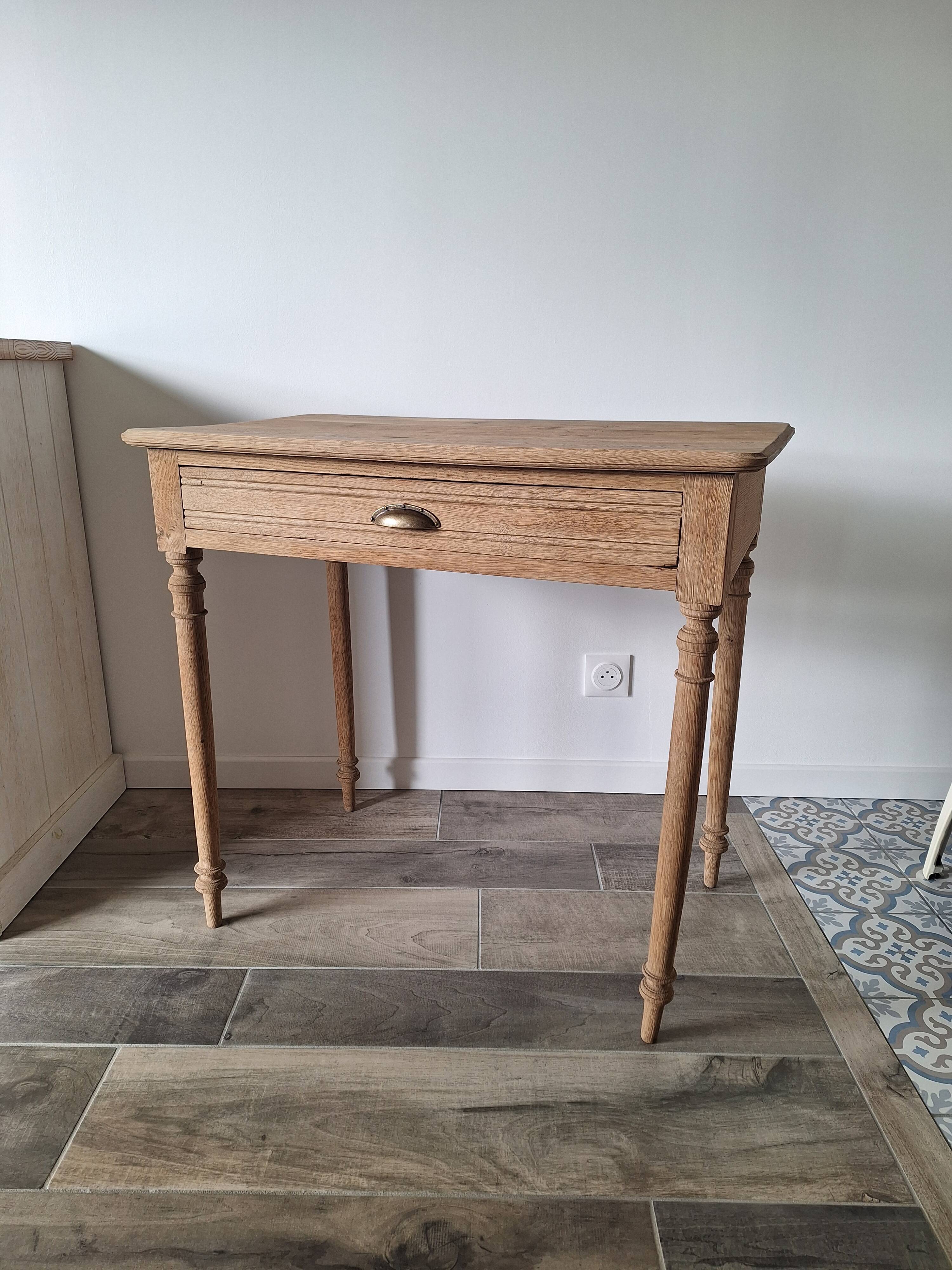 Farmhouse desk / console / side table in solid oak, country style.