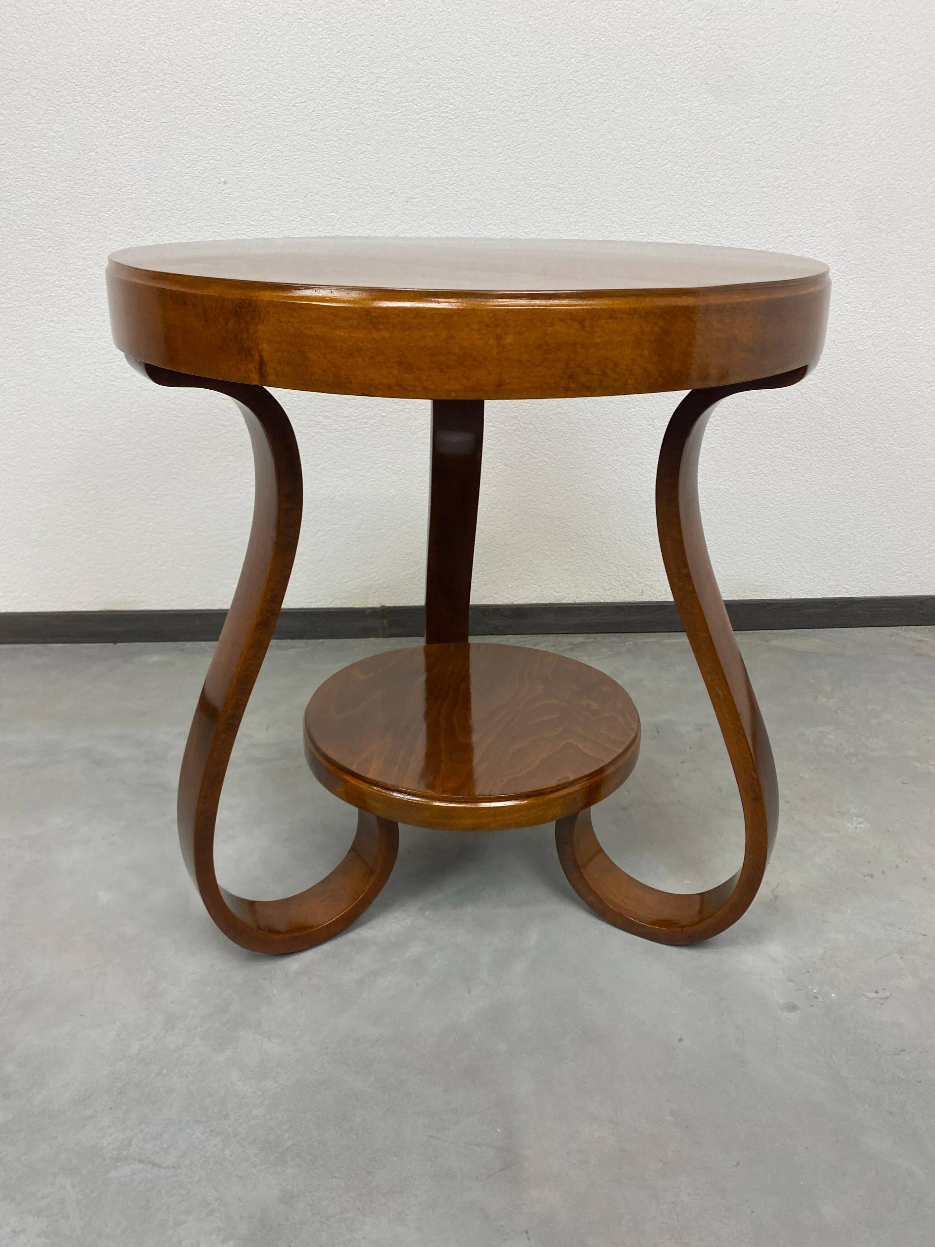 Table basse Tulipe Art déco no.301 par Thonet Debrecen