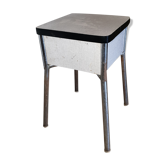 Tabouret coffre en formica