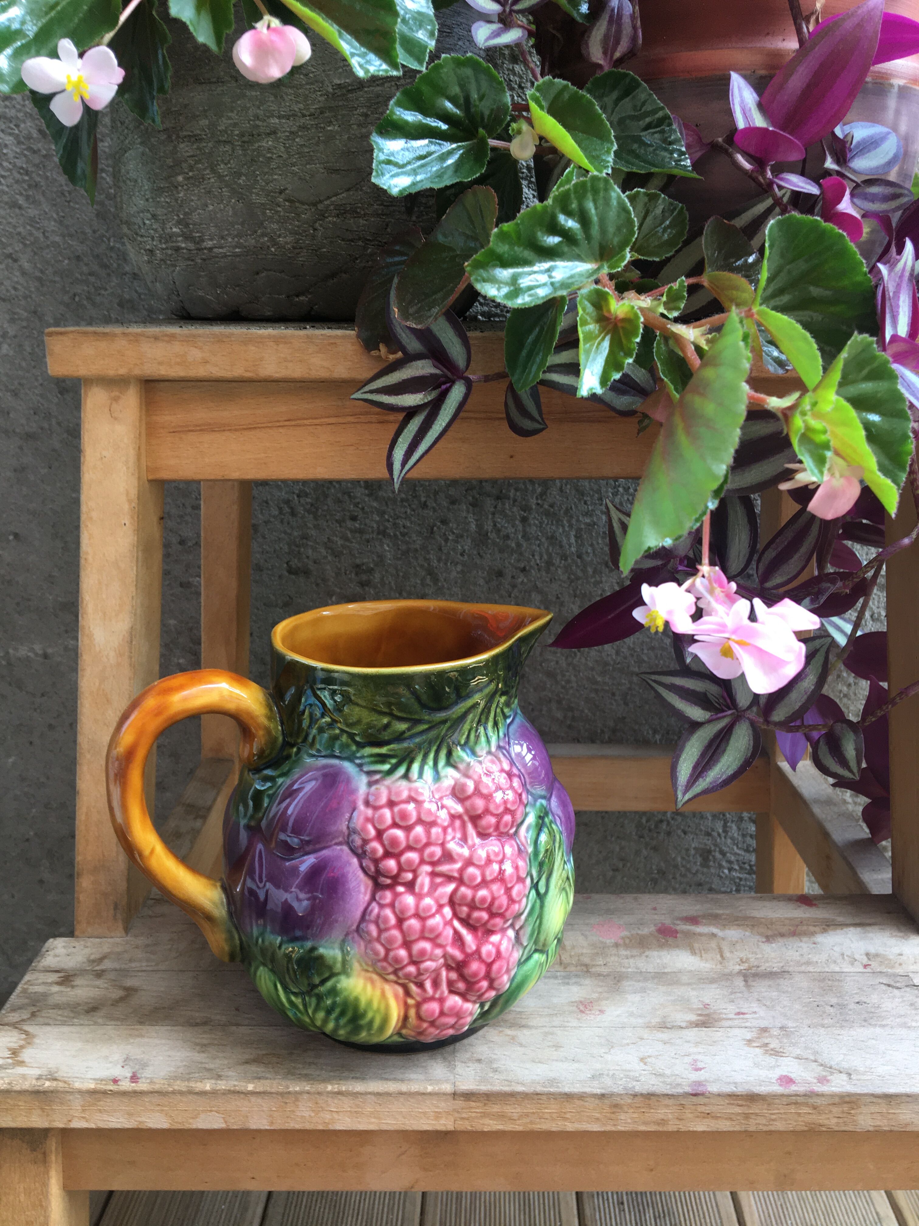 Pitcher Salins les Bains en barbotine