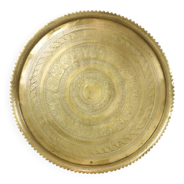 Large Oriental Brass Serving Tray with Floral and Geometric Pattern, 58 cm