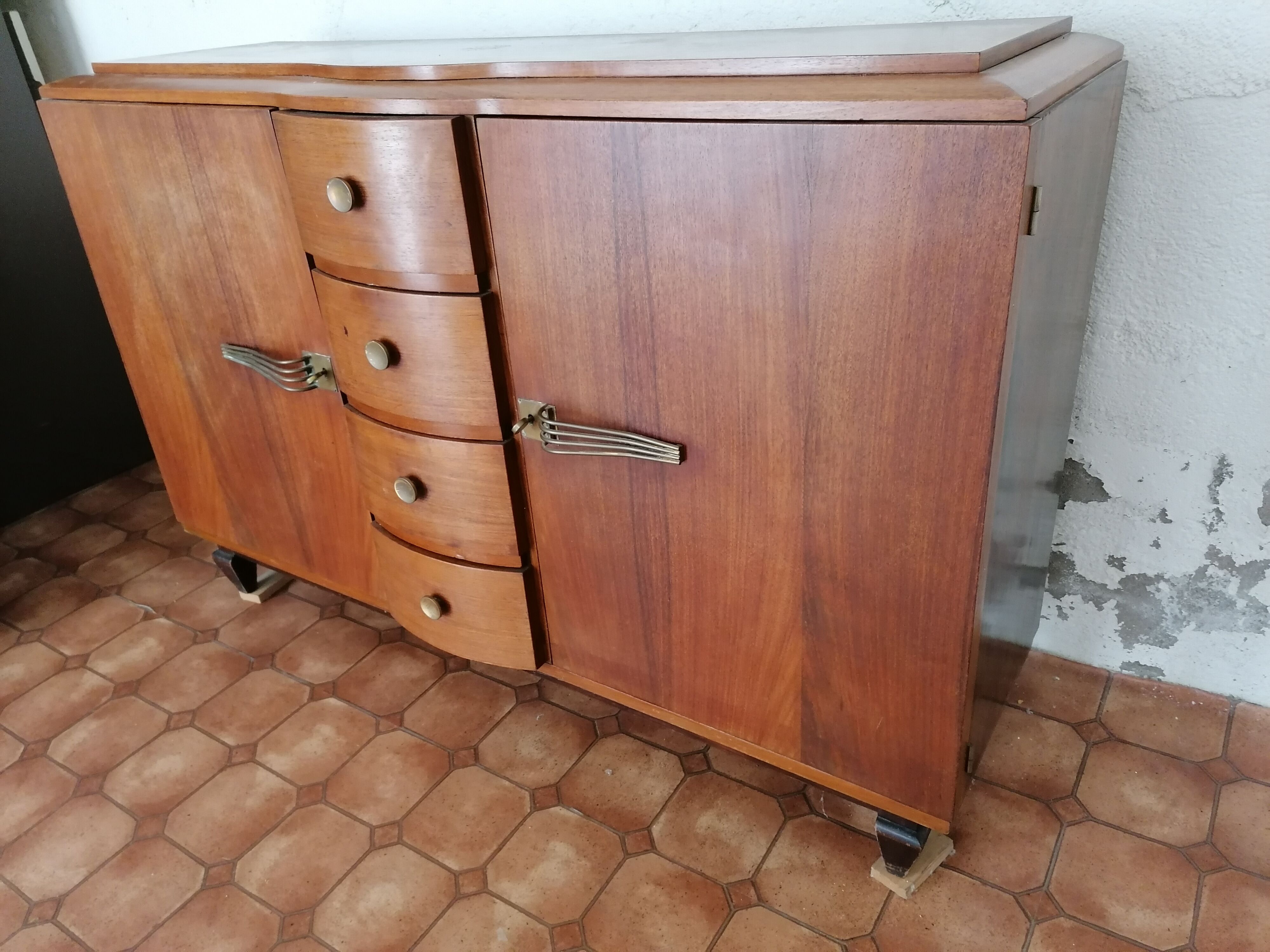 Art deco buffet