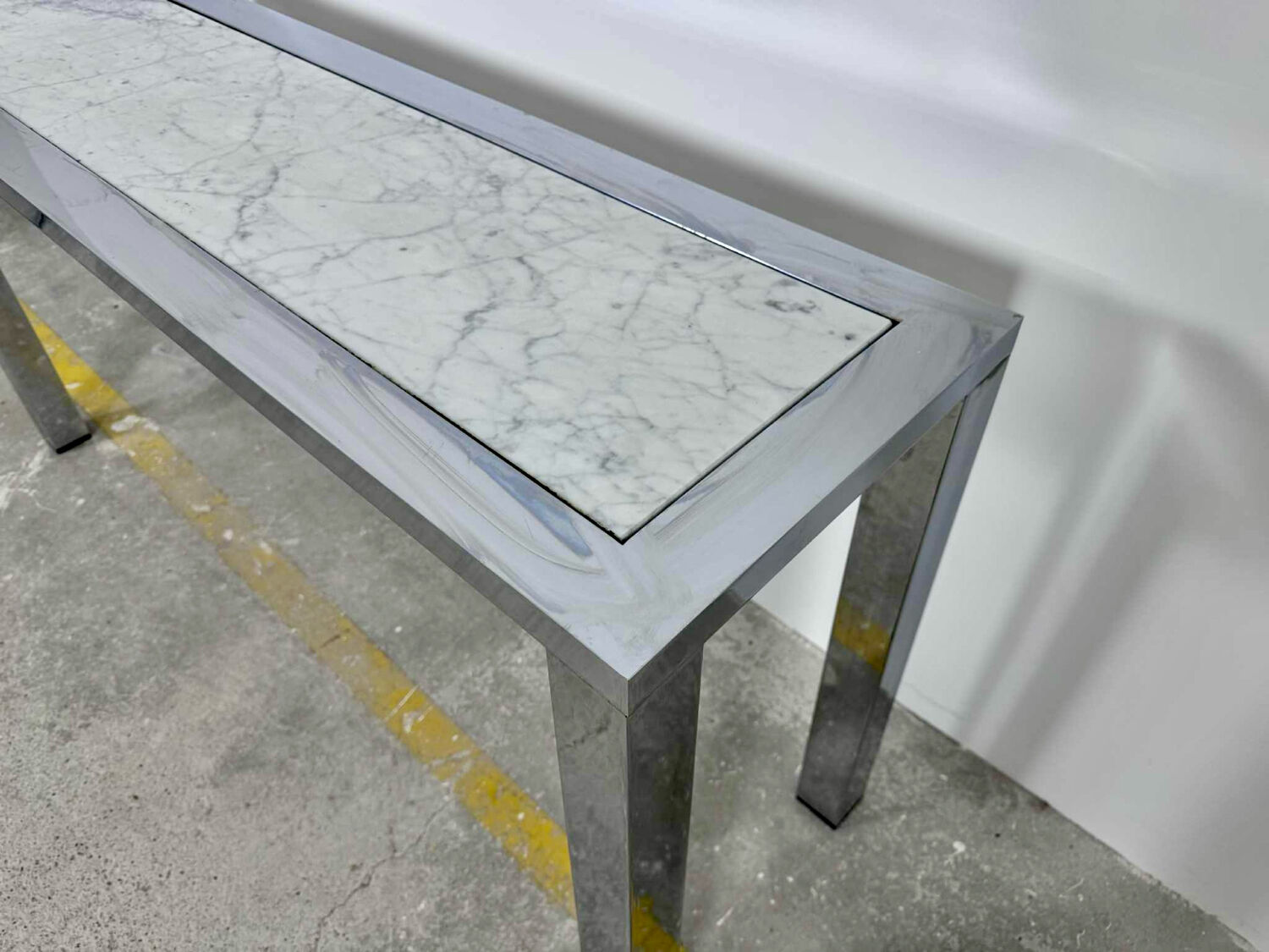 Seventies console structure chrome white marble top