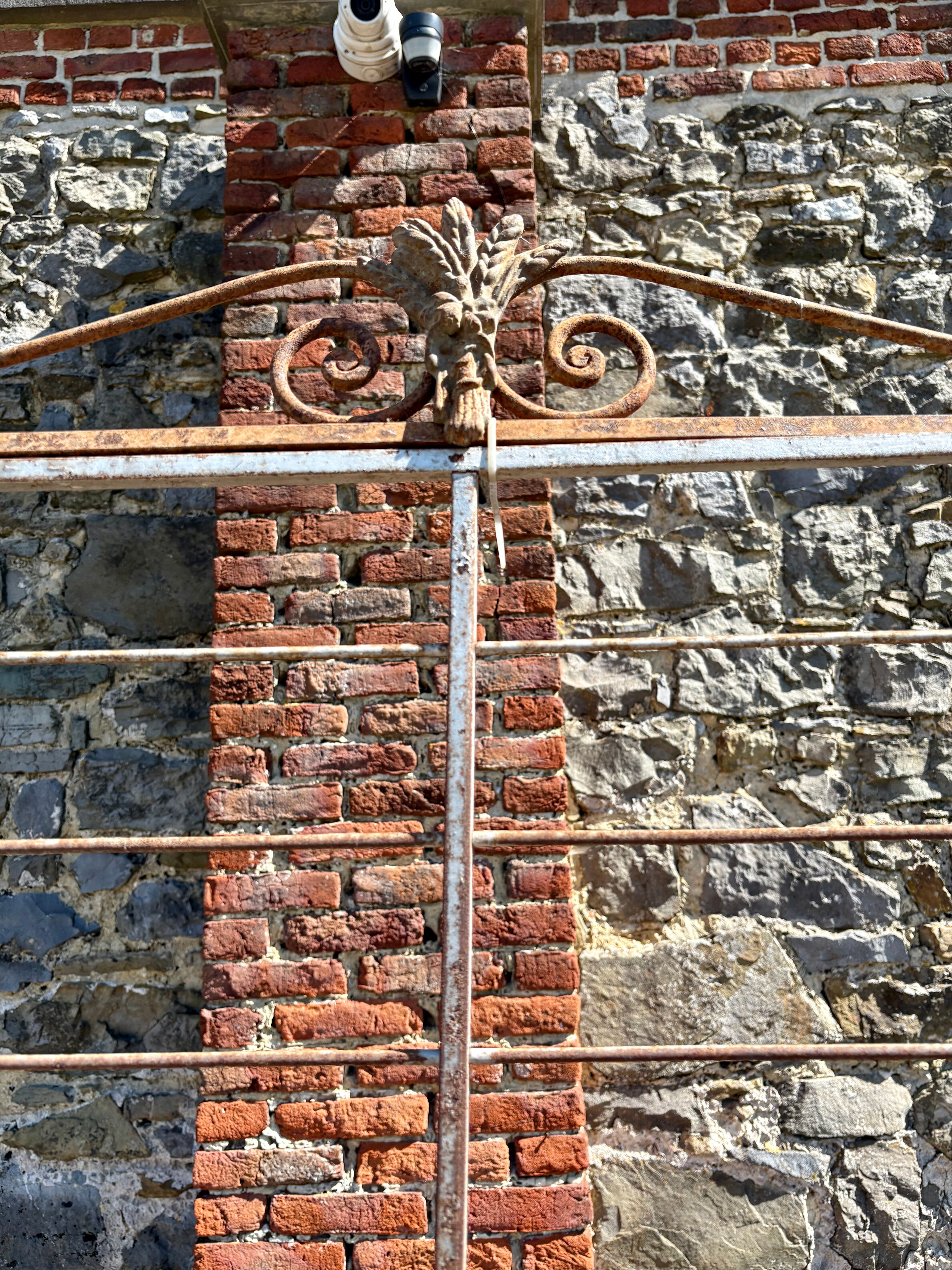 Large garden shelf / console in wrought iron – 19th century style