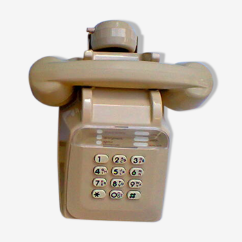 Téléphone des années 1980