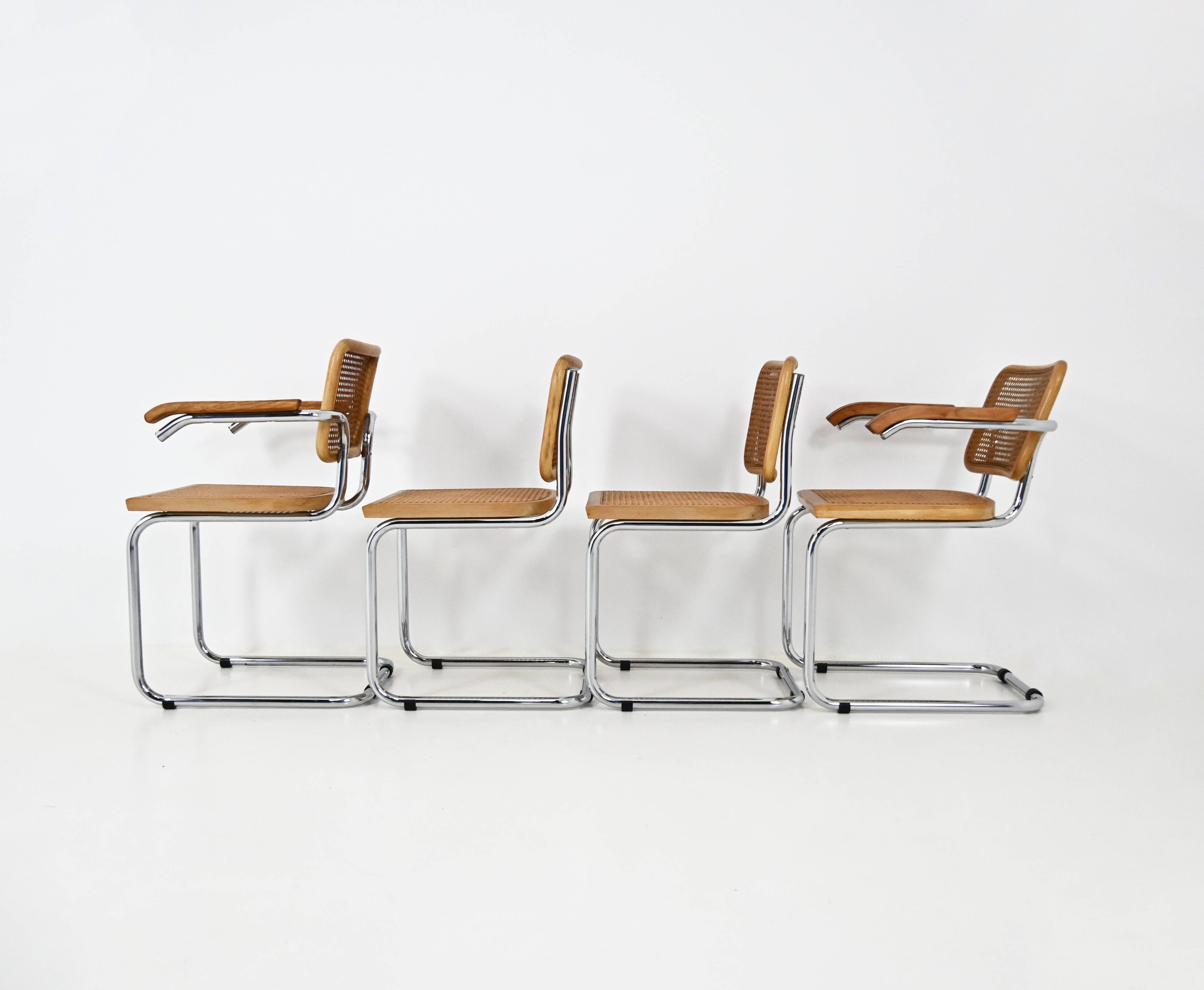 Set of 4 dining chairs Style B32 by Marcel Breuer