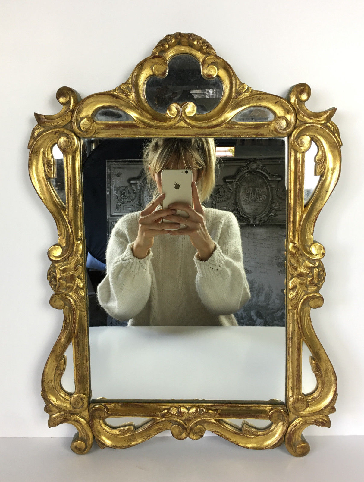 Mirror wooden gold and patinated sculpted décor hectic 55x37cm