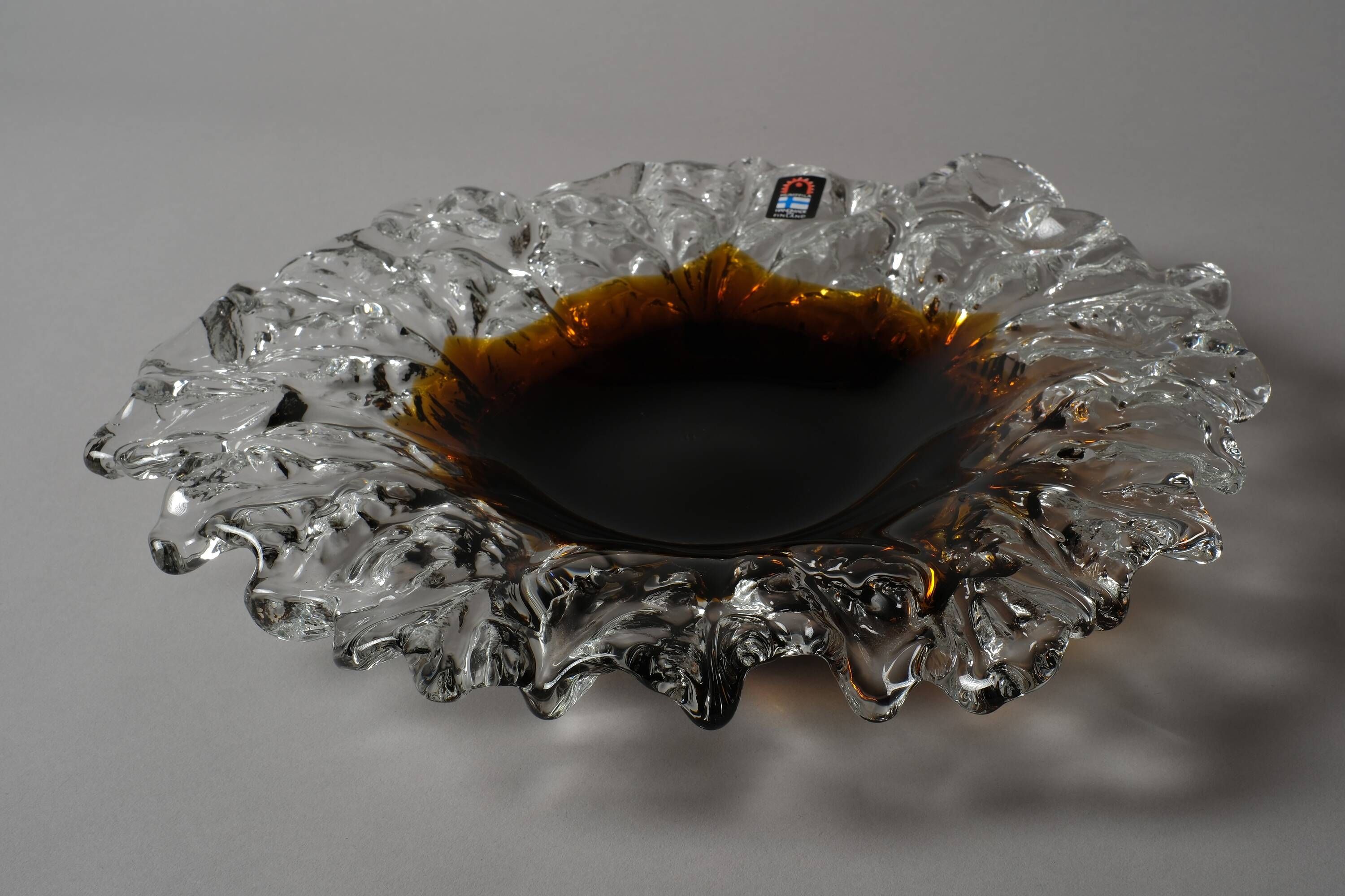 Humppila Kasvimaalla Vegetable Garden Art Glass Bowl by Pertti Santalahti.