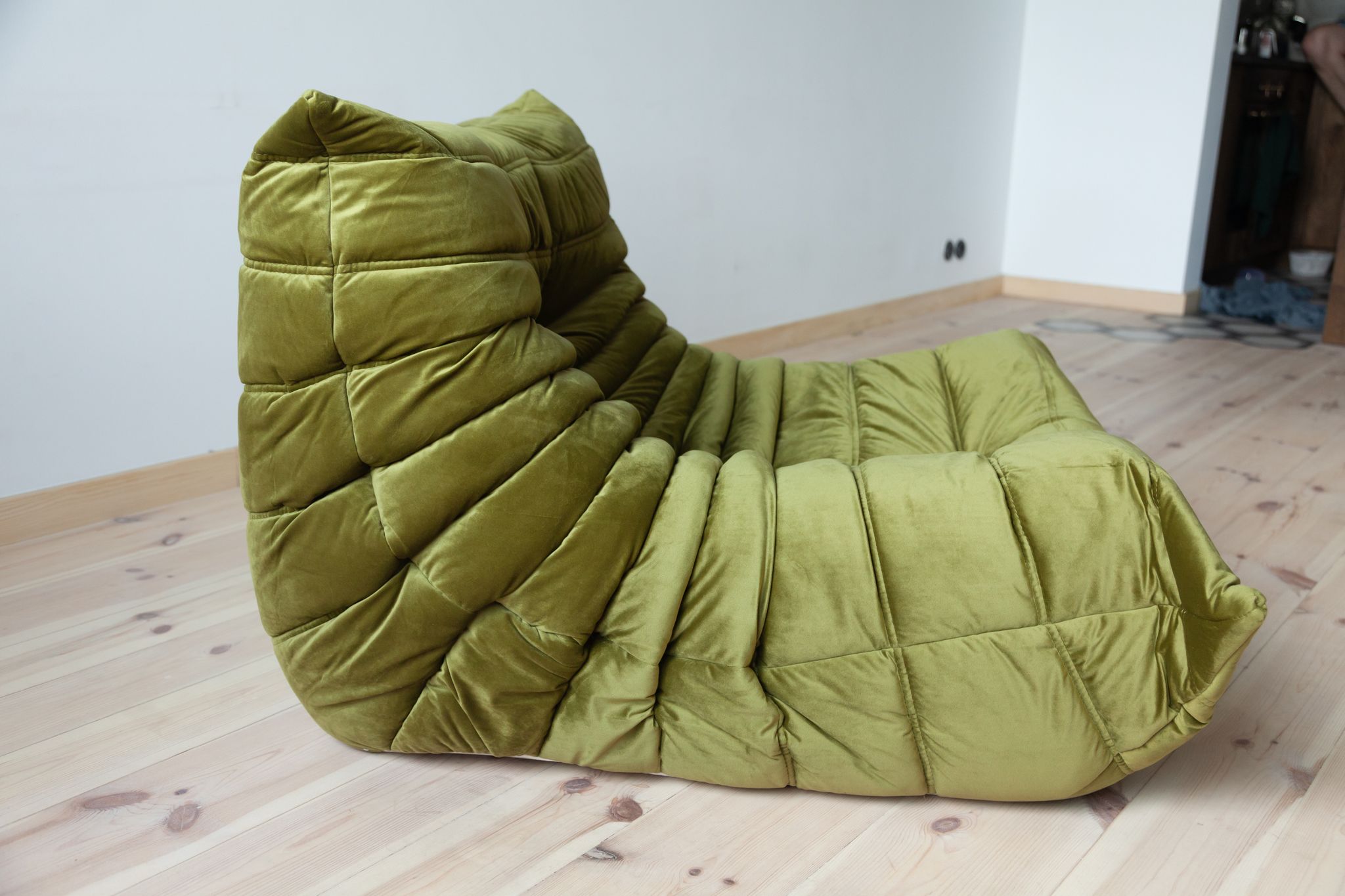 Togo sofa set model designed by Michel Ducaroy 1973