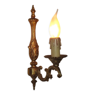 Single vintage french bronze traditional style wall light leaf detail