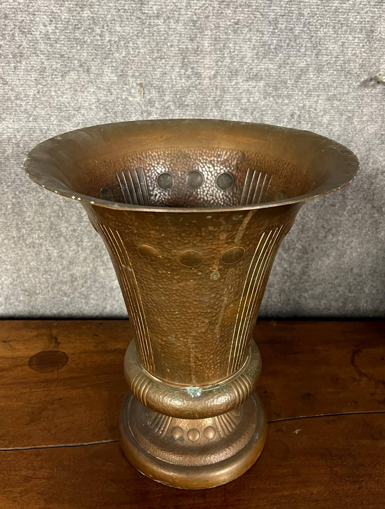 Art Nouveau period Medicis vase in gilded brass circa 1900