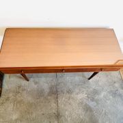 Console en teck années 50 par Gaston Poisson – 3 tiroirs, miroir