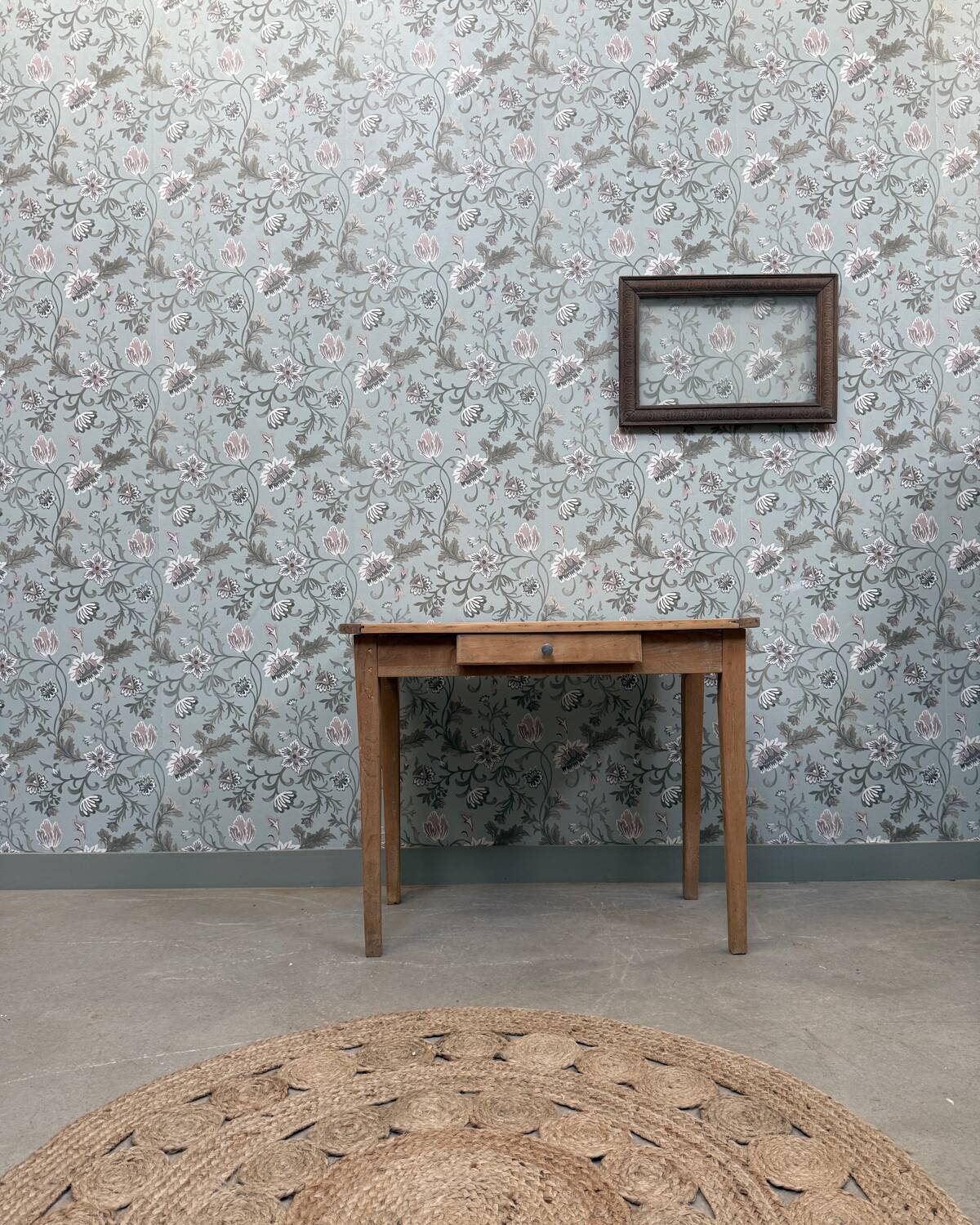 Vintage desk (renovated)