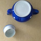 Blue teapot with white polka dots 1957