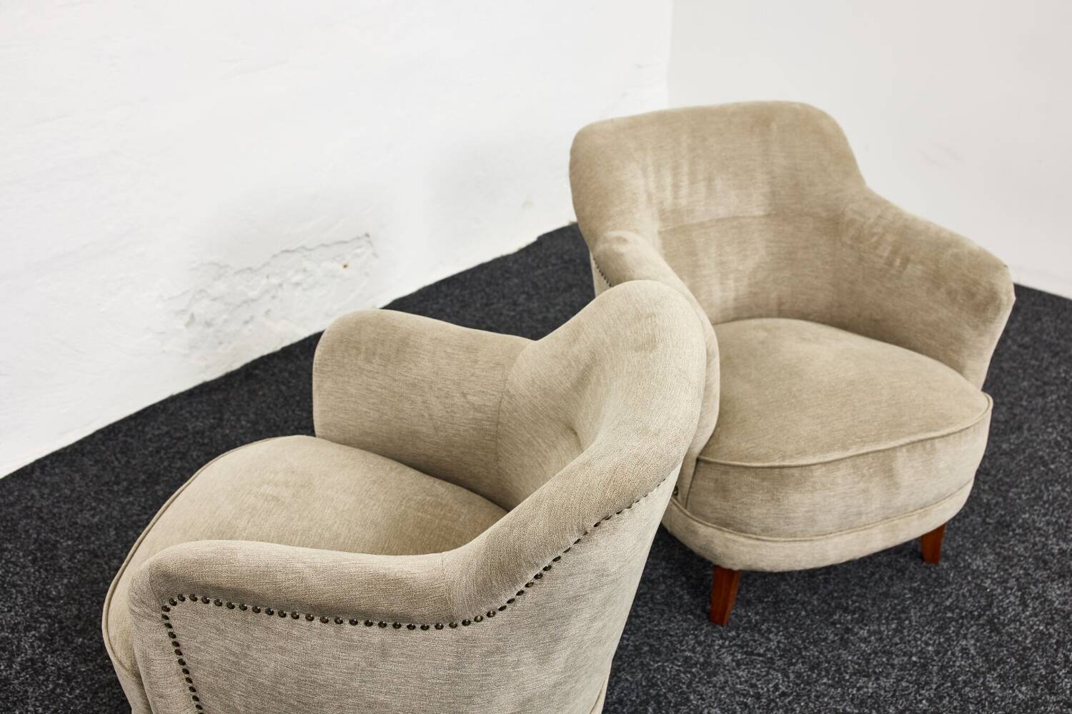 Fauteuils-chaises cocktail du milieu du siècle conçus par Pál Vince, 1947 Hongrie