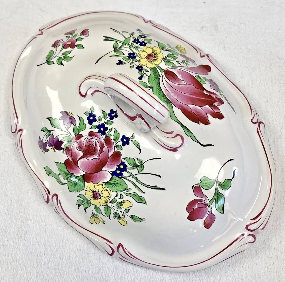 Old Lunéville oval vegetable tureen, street light model