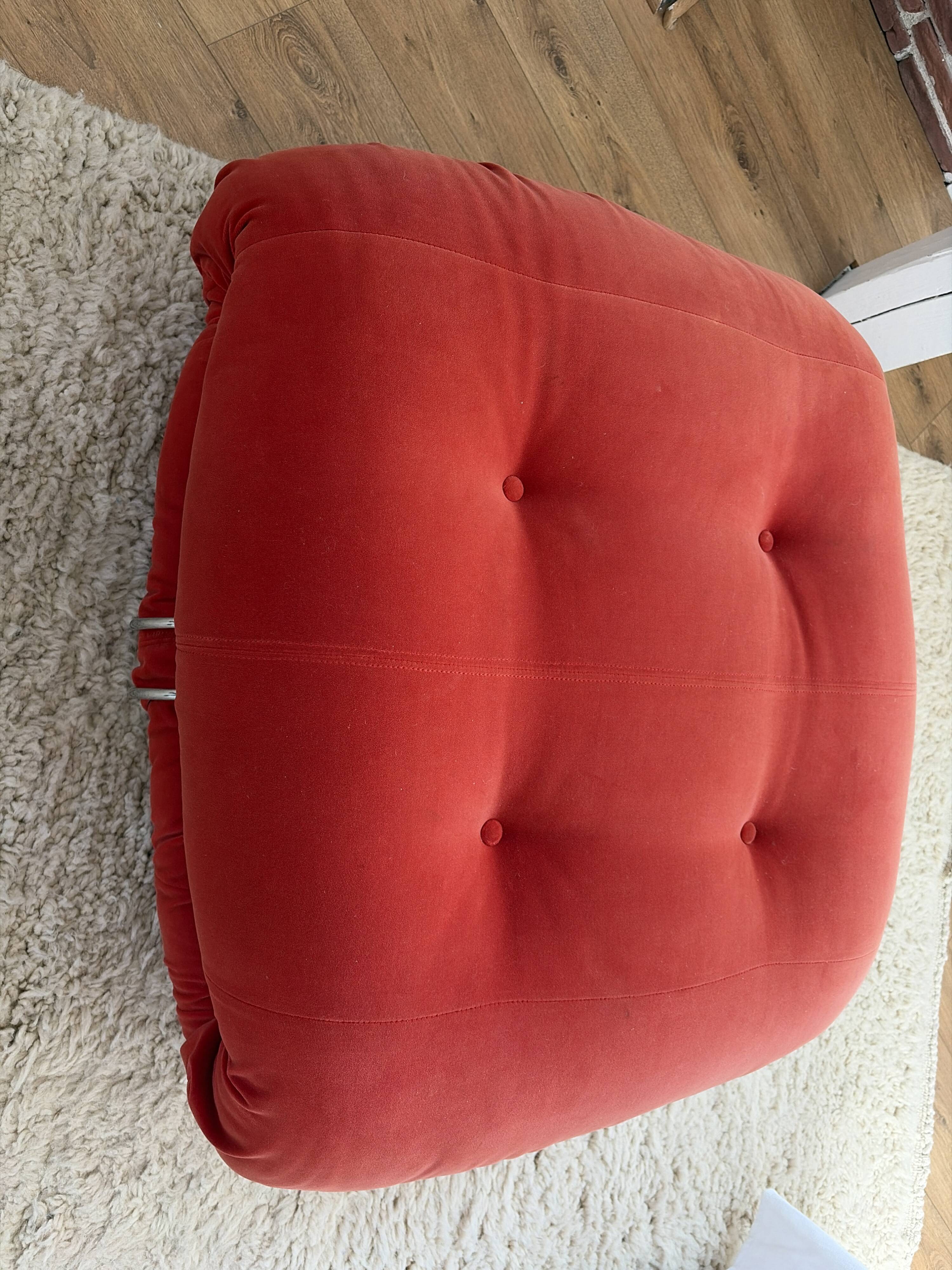 Ottoman Soriana Cassina